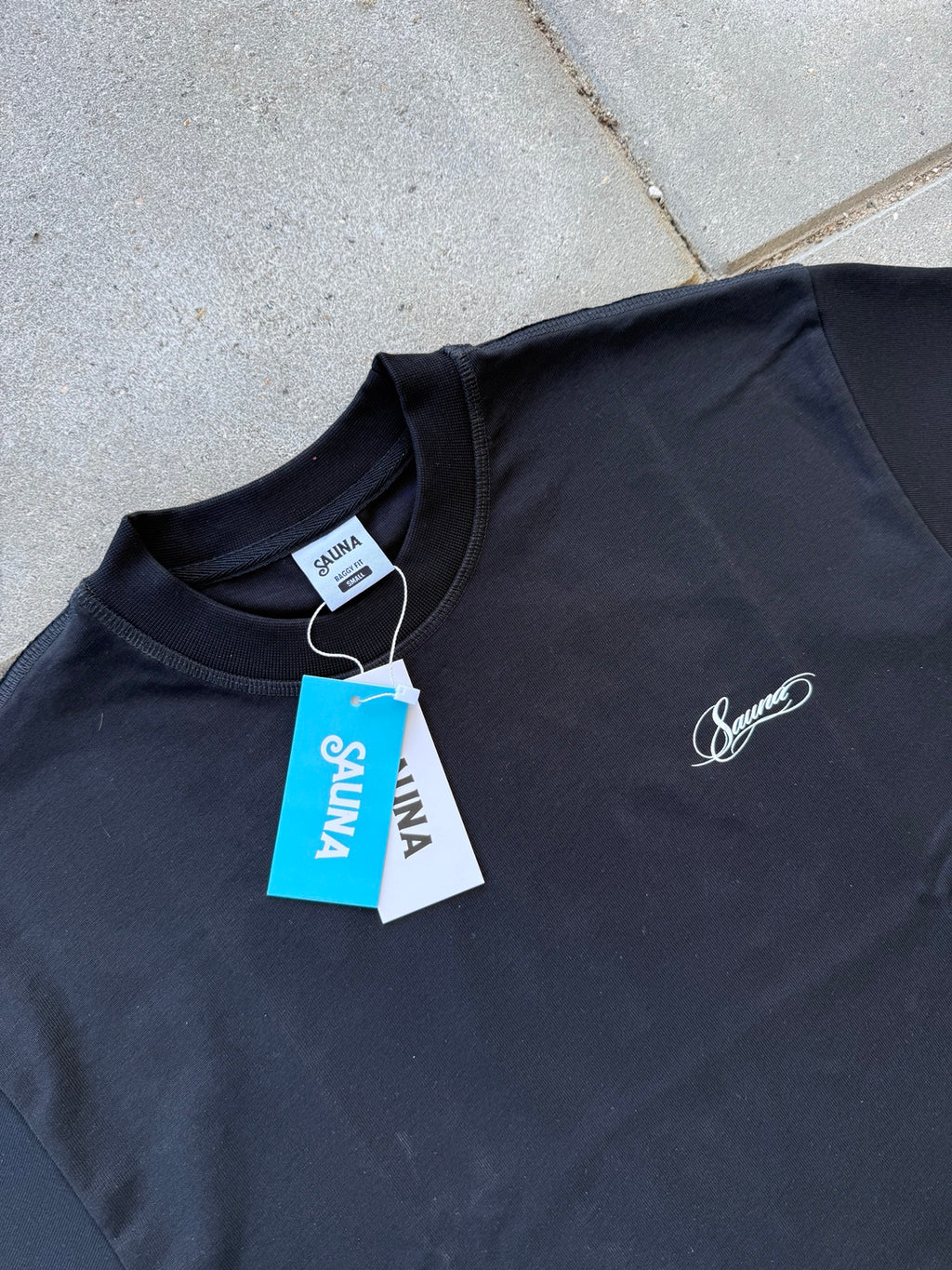 Sort Sauna Back Print T-shirt – front