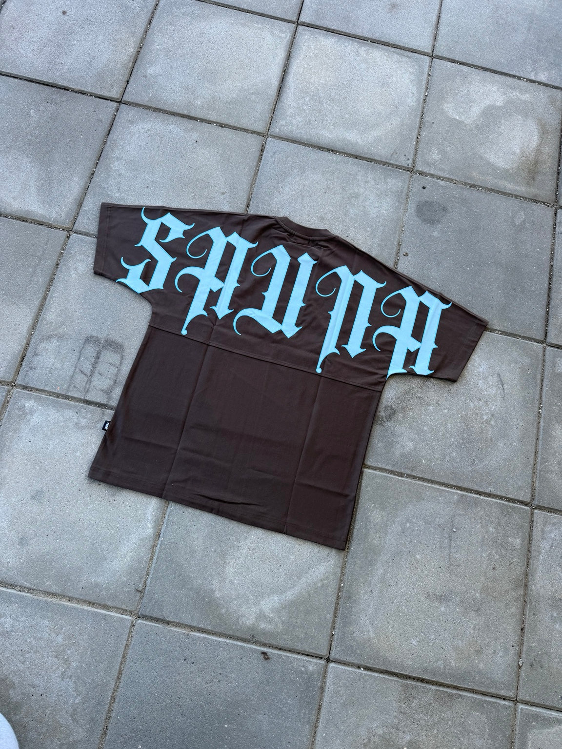 Brun Sauna Back Print T-shirt – back print